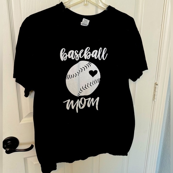 Baseball mom tee **** - Picture 1 of 2